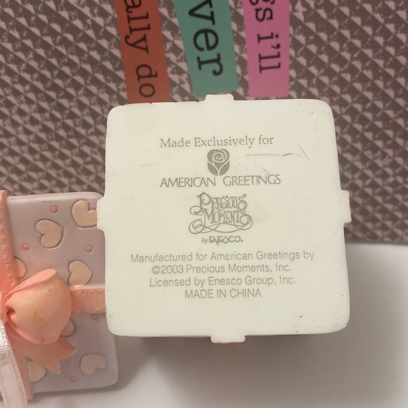 2003 Precious Moments, For Mom, Mom’s love is the Best Gift of all. - Picture 8 of 8